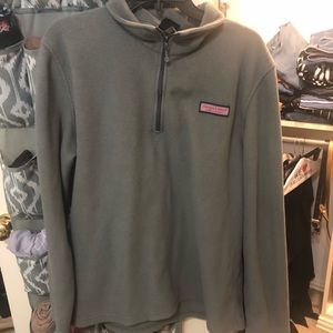 Vineyard vines gray fleece sweater